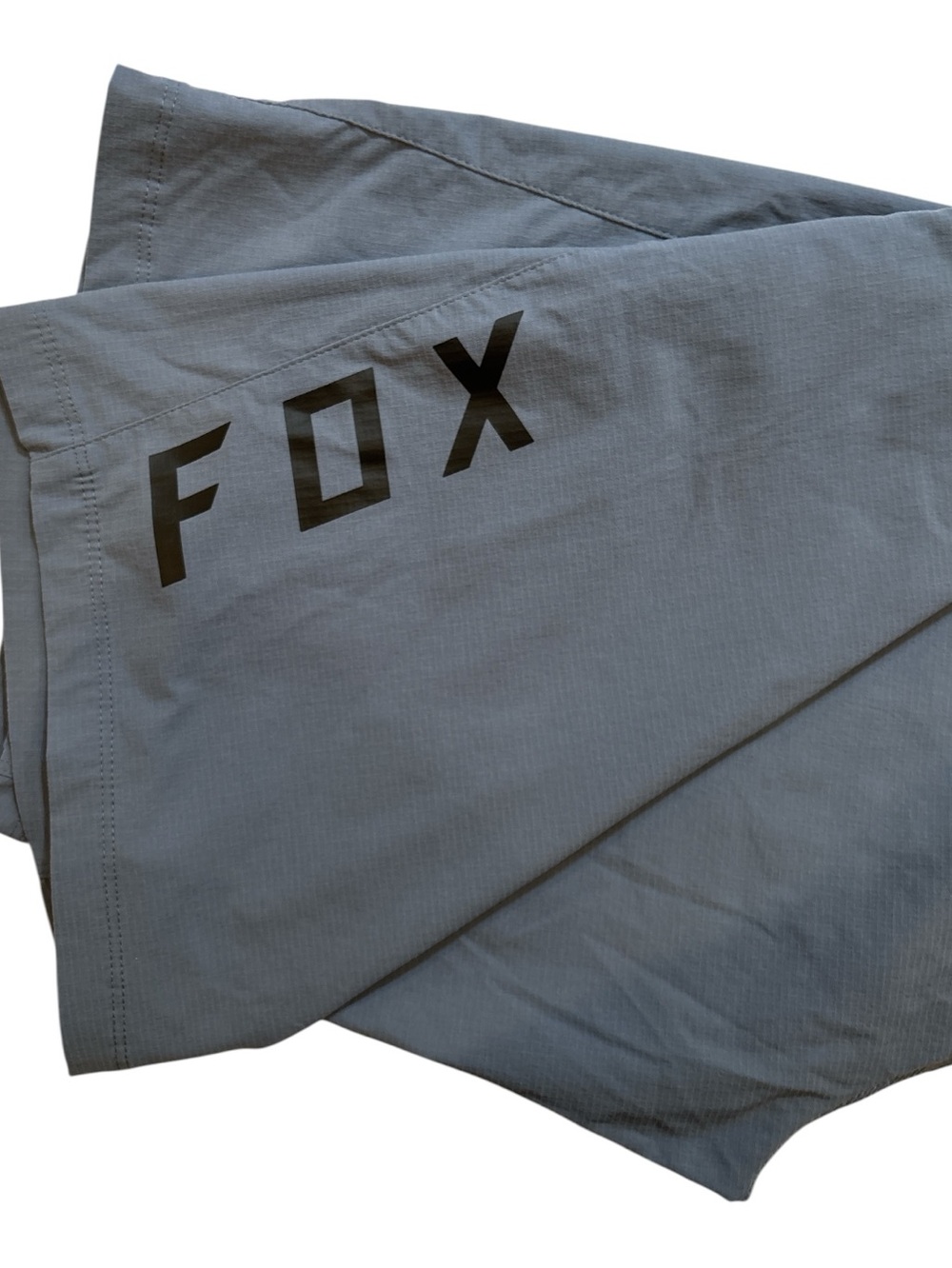 Fox Men's Light Gray Performance Hybrid Shorts - Picture 5 of 6